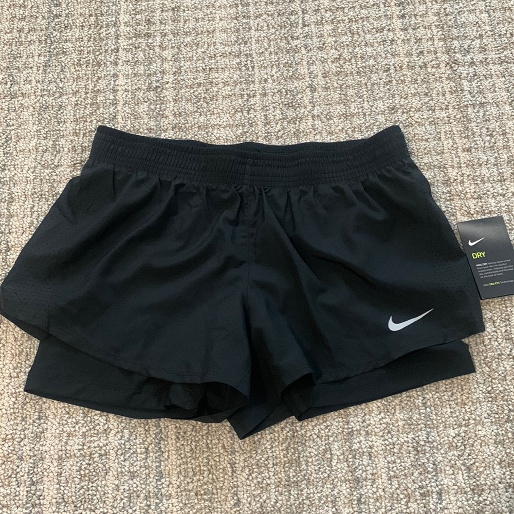 NIKE DRY black running shorts